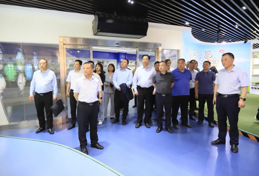 供銷聯動，創新共贏丨河南農投集團內部業務協同交流會在花花牛乳業集團順利召開